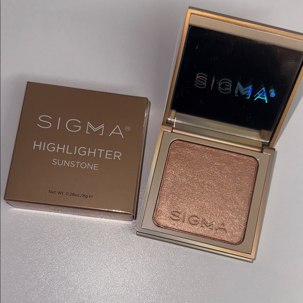 Sigma Beauty Sunstone Highlighter - Radiant Gold